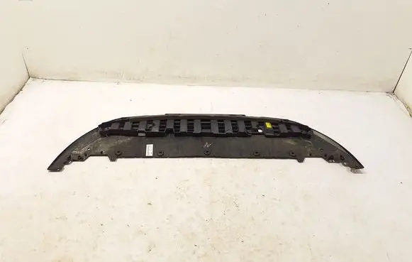 Renault Clio V Engine splash shield/under tray 622565797R