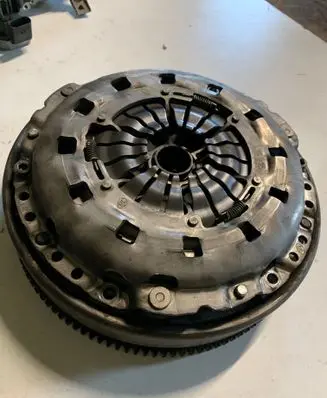BMW 1 E81 E87 Clutch set kit 3230642 1230466 7568006