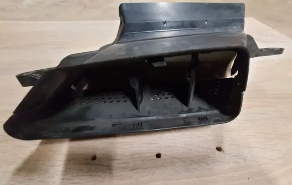 Audi A4 S4 B8 8K Air intake duct part 8K0129618 8K0129618A