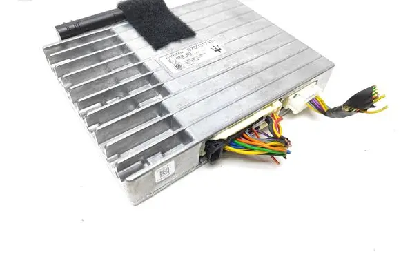 Maserati Ghibli Sound amplifier 670031749 2665174 10R046002