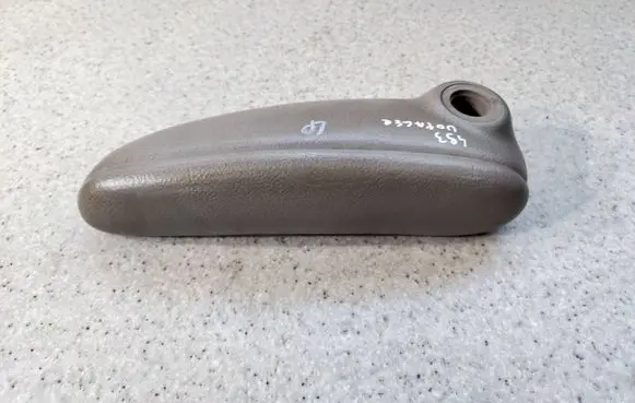 Chrysler Grand Voyager IV Armrest 
