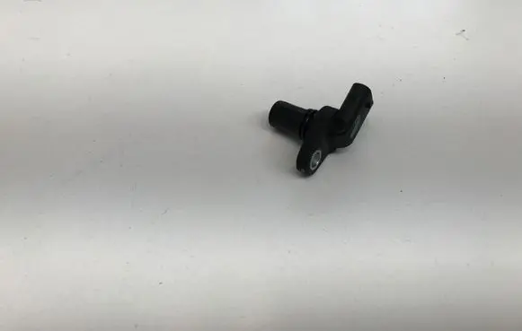 Volvo XC40 Camshaft position sensor 31465592 212510848