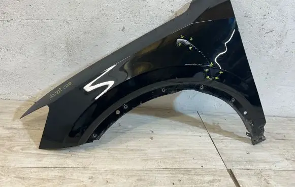Audi Q2 - Fender