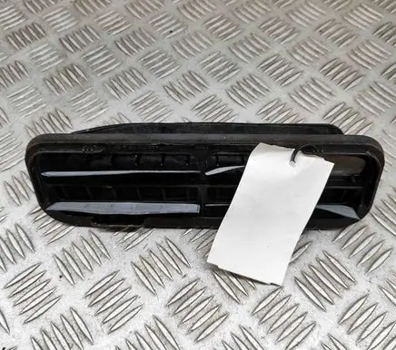 Mercedes-Benz EQC Quarter panel pressure vent A2058301301