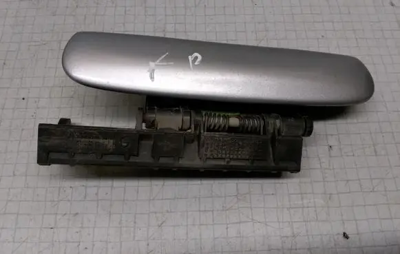 Citroen Xsara Picasso Front door exterior handle