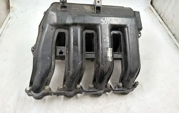 BMW 3 E90 E91 Intake manifold 
