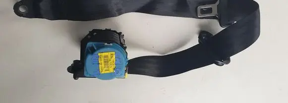 KIA Rio Rear seatbelt