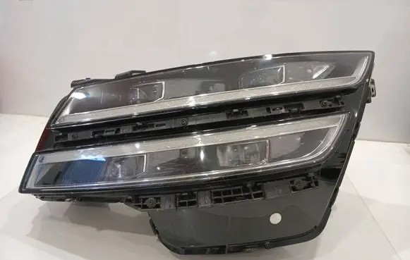 Genesis G80 Headlight/headlamp 92101T1100 L009LJ41DCR 2102231819