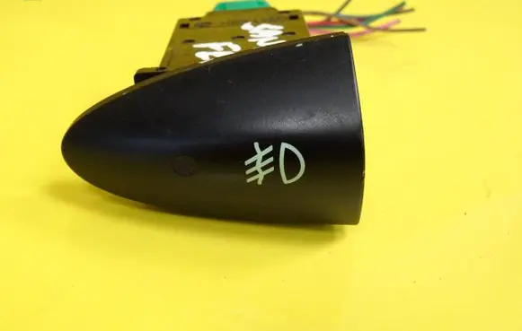 Fog light switch