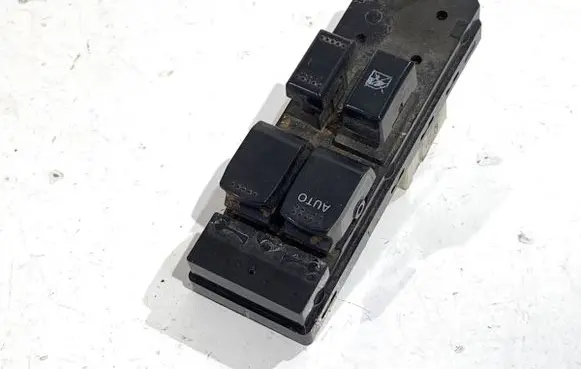 Fiat Sedici Electric window control switch 