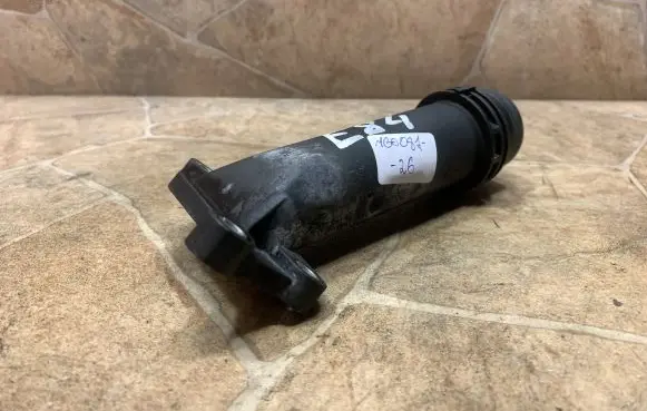 BMW X1 E84 Engine coolant pipe/hose 7810707