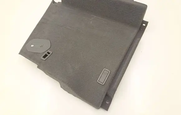 Trunk/boot lower side trim panel