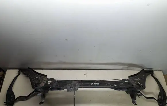 Mercedes-Benz E C207 W207 Radiator support slam panel bracket PP207620032
