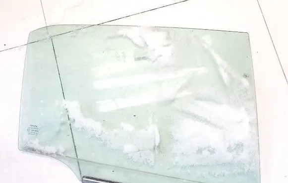 Toyota Auris 150 Rear door window glass DOT24M189AS2