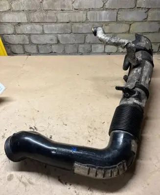 Ford Focus C-MAX Intercooler hose/pipe 3M519A673H 6652a
