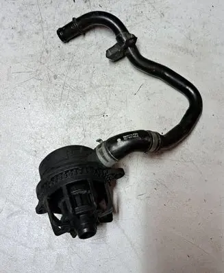 Audi A5 8T 8F Oil breather separator 70343597 059103495