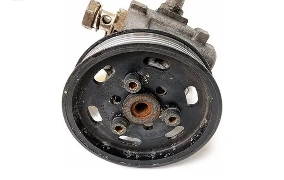 Audi A4 S4 B7 8E 8H Power steering pump 8E0145155N