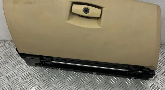 BMW 5 E60 E61 Glove box 7034080 81010000