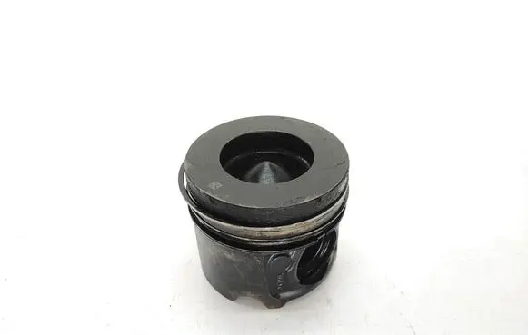 BMW 5 F10 F11 Piston 0843ME