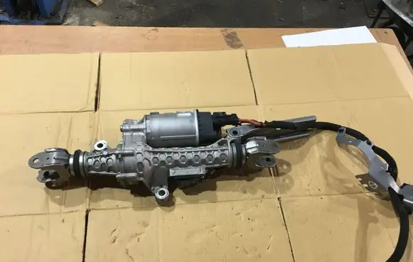 Rear steering column