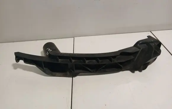 Volkswagen Golf V Front bumper mounting bracket 1K0807890A