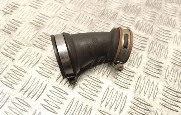Ford Focus Intercooler hose/pipe N07011C170