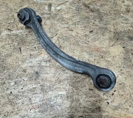 Mercedes-Benz C W204 Rear control arm 20409