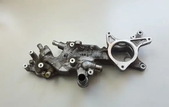 Brake vacuum hose/pipe