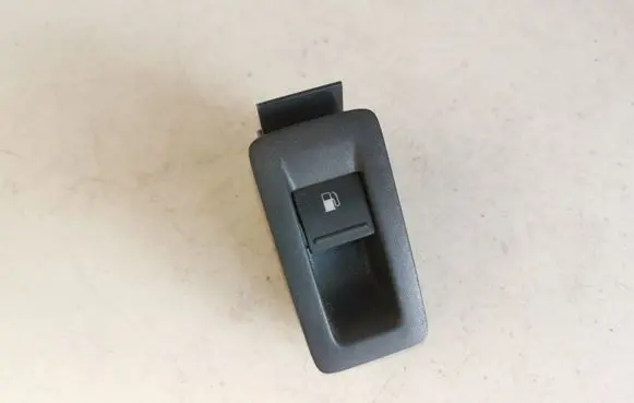 Volkswagen Golf Plus Fuel tank opening switch 5M0959551