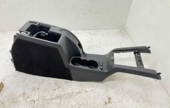 Skoda Octavia Mk2 (1Z) Center console 1Z1863241A