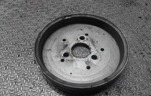 Audi A6 S6 C5 4B Power steering pump pulley 059145255