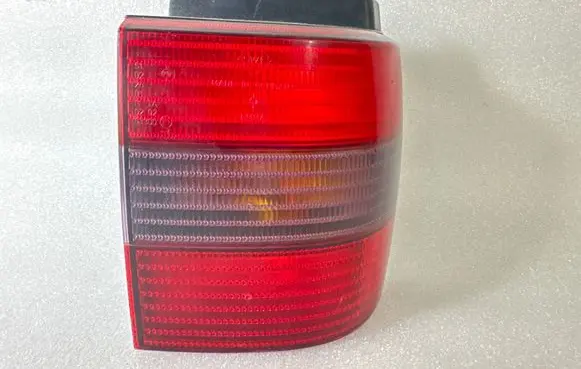 Volkswagen PASSAT B4 Rear/tail lights 3A9945112B