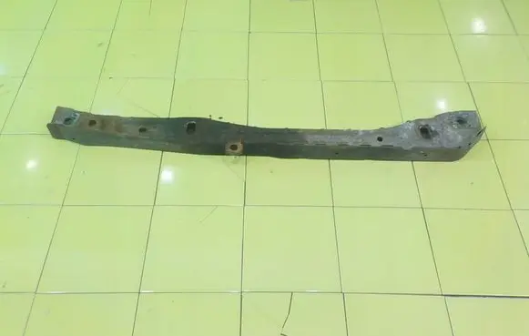 Nissan NV200 Front bumper support beam 