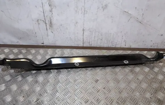 Audi A3 S3 8V Wiper trim 8V0806239B 8V0806239