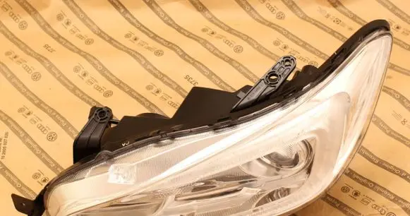 Subaru Impreza IV Headlight/headlamp 84002VA091