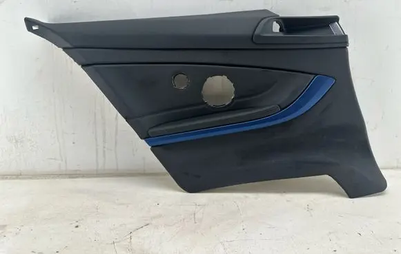 BMW 4 F32 F33 Front door card panel trim 0001062713