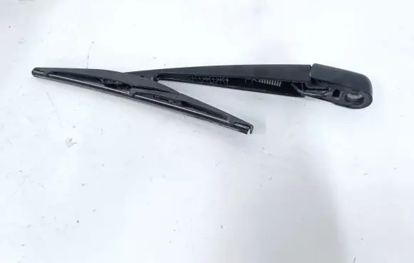 Nissan Leaf I (ZE0) Rear wiper blade arm 06324
