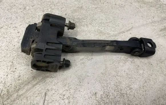 Volvo XC90 Rear door check strap stopper 31217752