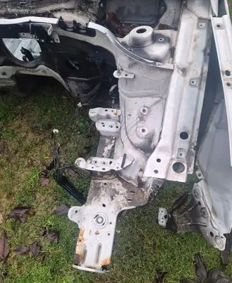 Volkswagen PASSAT CC Front subframe