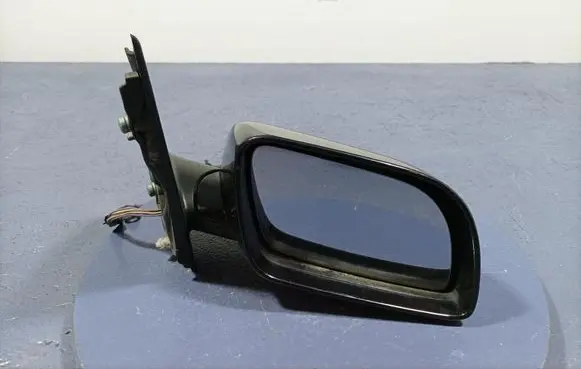 Volkswagen Polo Front door electric wing mirror 6Q0857934