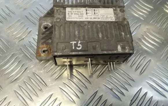 Coolant fan relay