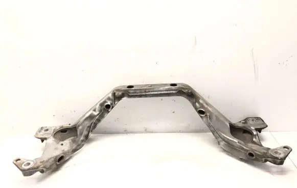 Audi Q7 4L Front subframe 7L6199207B