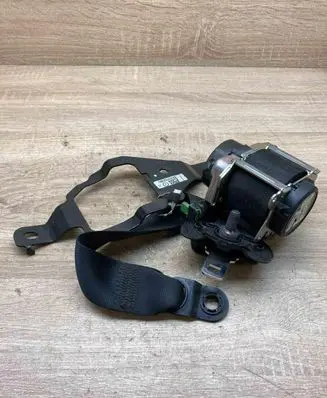 BMW X5 F15 Rear seatbelt 624640600E R16151411JR