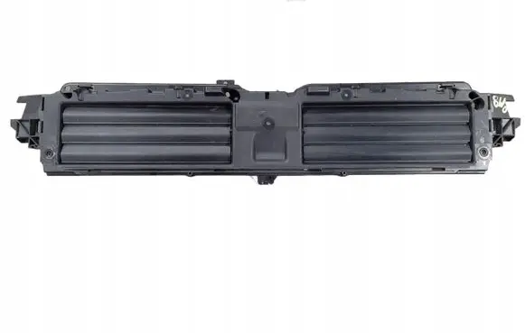 Audi A4 S4 B9 Intercooler air guide/duct channel 8W0807663