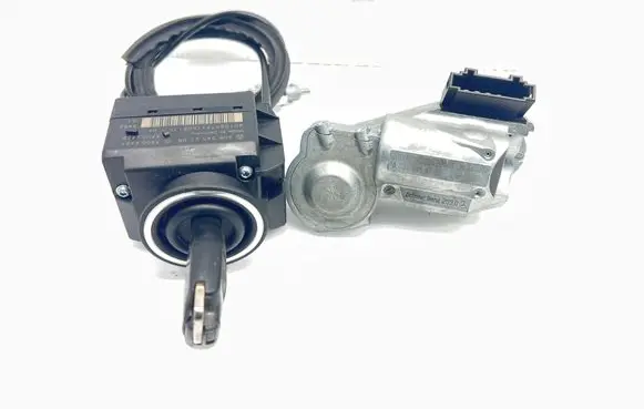 Mercedes-Benz CLK A209 C209 Engine ECU kit and lock set 2095452308