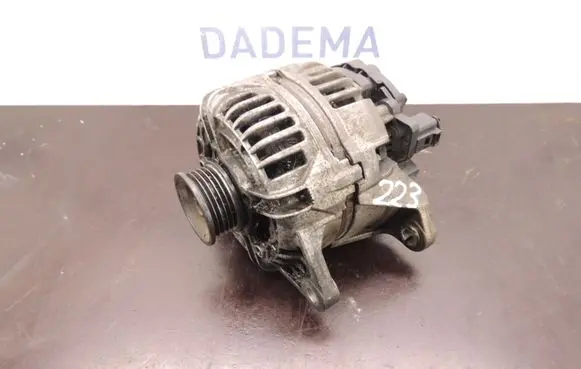 Skoda Fabia Mk1 (6Y) Generator/alternator 047903015Q D223