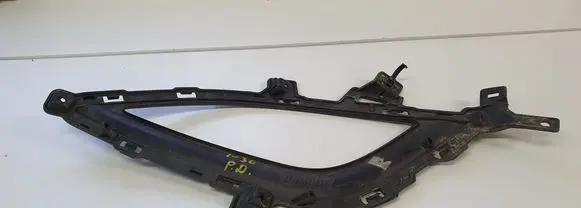 Hyundai i30 Under headlight/headlamp trim 