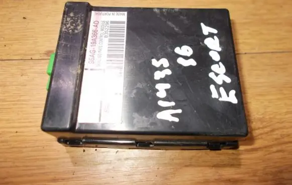Ford Escort Comfort/convenience module 96ag19a366ad