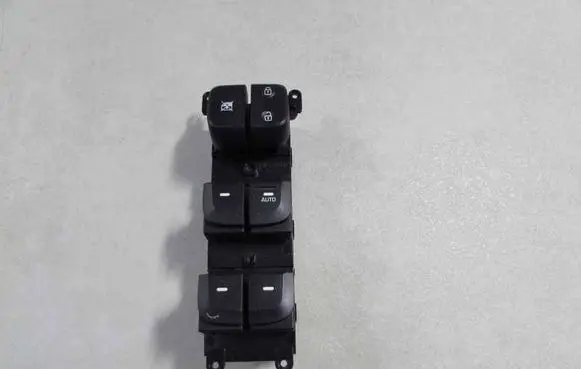 Hyundai i10 Electric window control switch 299122841 48294
