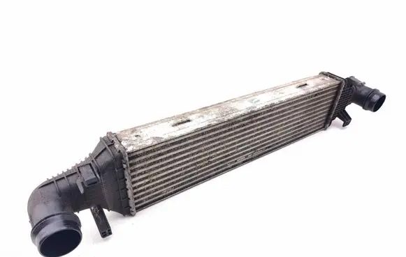 Mercedes-Benz E W212 Intercooler radiator A2045000200 6770176